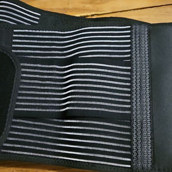 Glofit Black Back Support Belt Men's XL NWT - Picture 7 of 7